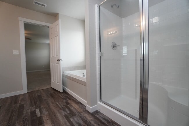 Building Photo - 13776 S Piano Ave