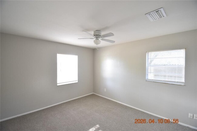 Building Photo - 10922 Hyacinth Ave