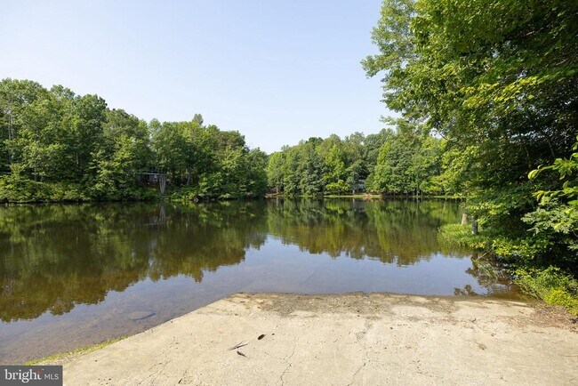 Building Photo - 13410 Wilderness Park Dr