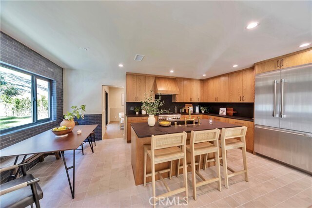 Building Photo - 11268 Dona Lola Dr
