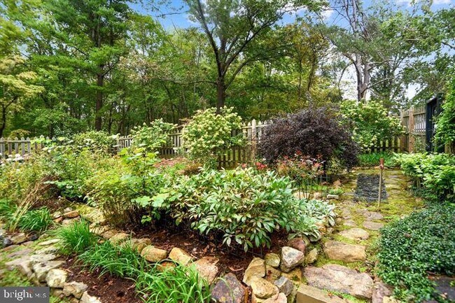 Building Photo - 18279 Foundry Rd