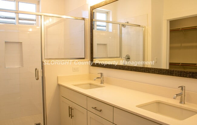 Building Photo - AVAILABLE JULY - Modern Style Home SLO Home - 3 Bedroom / 2.5 Bathroom