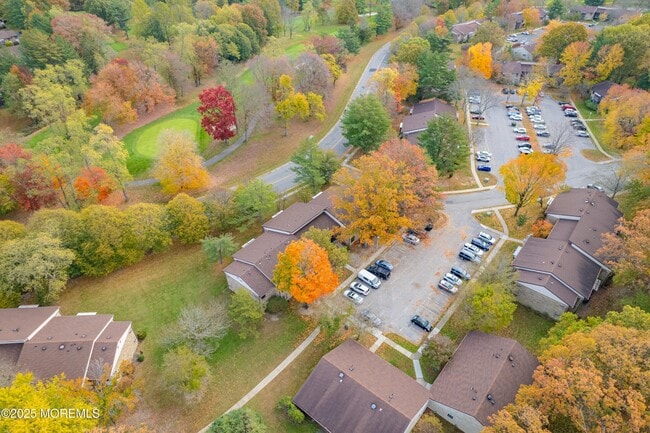 Building Photo - 177 Amberly Dr