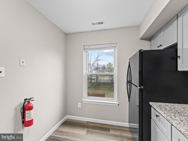 Building Photo - 144 Willow Turn