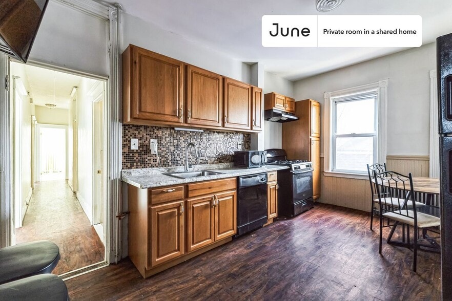 Building Photo - Room in Shared 5 bed/1.5 bath home in Harvard Square (Cambridge)