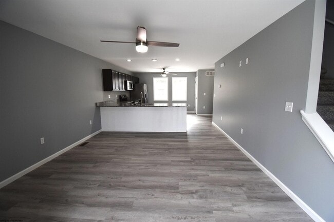 Building Photo - 822 Puzzle Pl