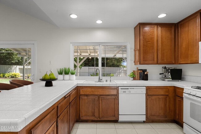 Building Photo - 248 Cedar Heights Dr