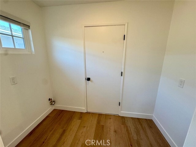 Building Photo - 1502 W Hemlock Way
