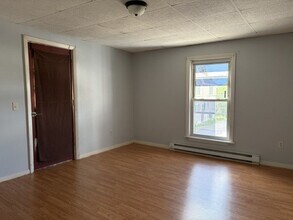 Building Photo - 48 Mt Pleasant Ave