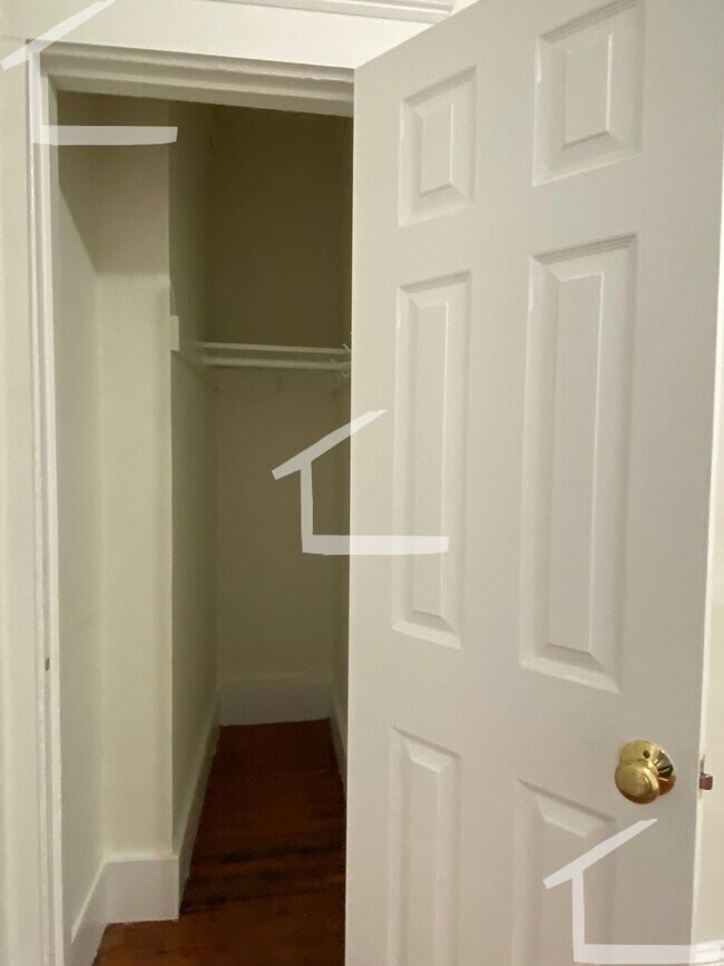 Building Photo - Packard's Corner Area, Heat, Hot Water Inc...