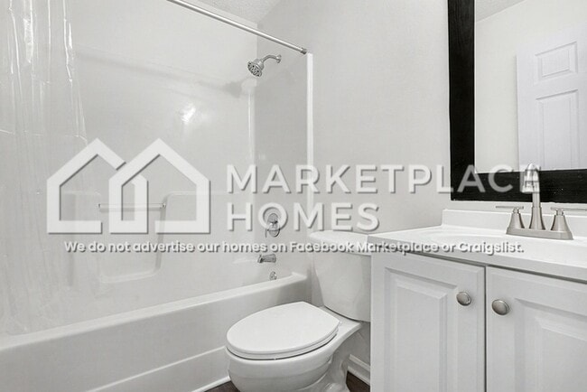 Building Photo - 462 Johnson Pool Rd