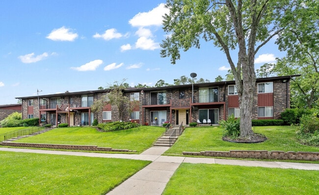 Building Photo - 247 N Neltnor Blvd