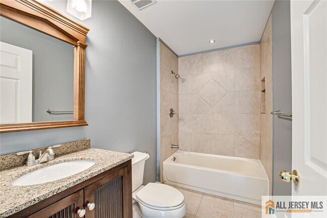 Building Photo - 298 Wimbeldon Ct