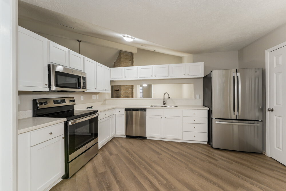 Building Photo - 2406 Heathergold Dr