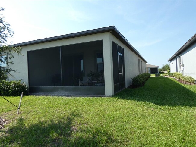 Building Photo - 10043 Campanula Ct