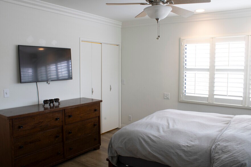Building Photo - 4223 Freedom Dr