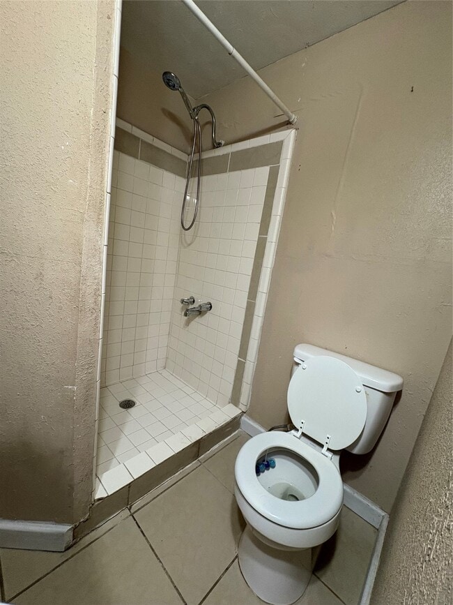 Building Photo - 5717 Eunice St