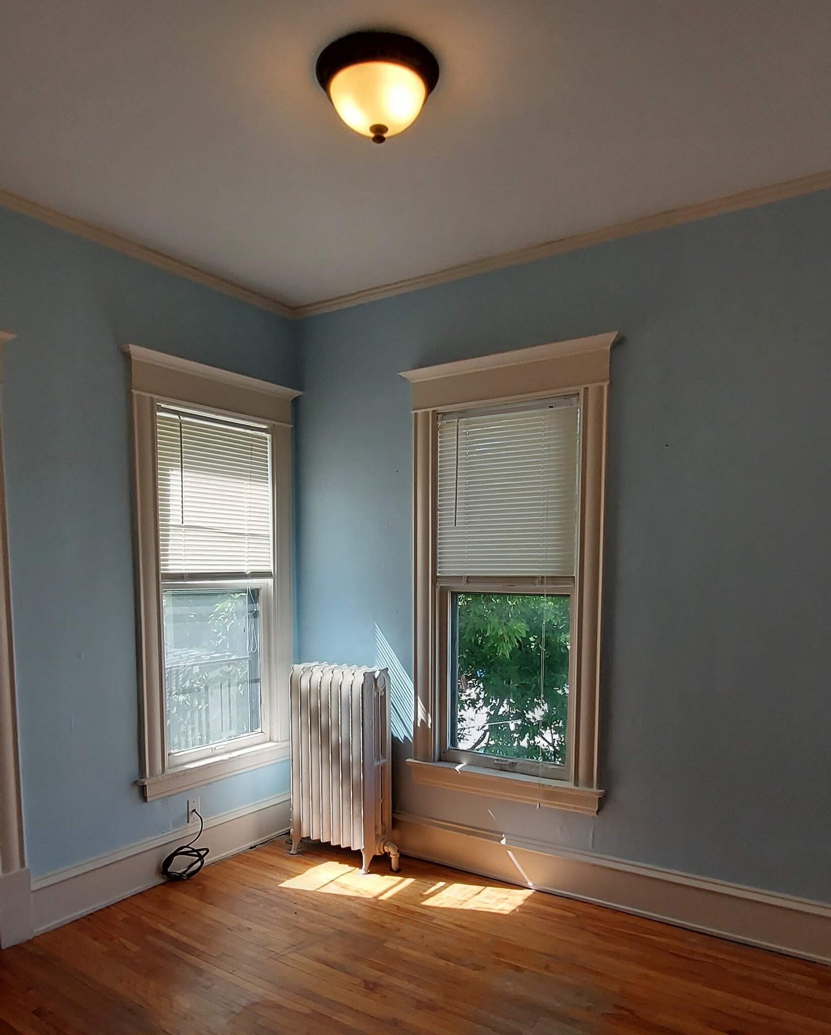 Bedroom 3 - Small - 2024 Grand Ave S