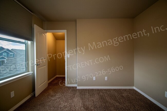 Building Photo - 1826 Ruddlesway Dr