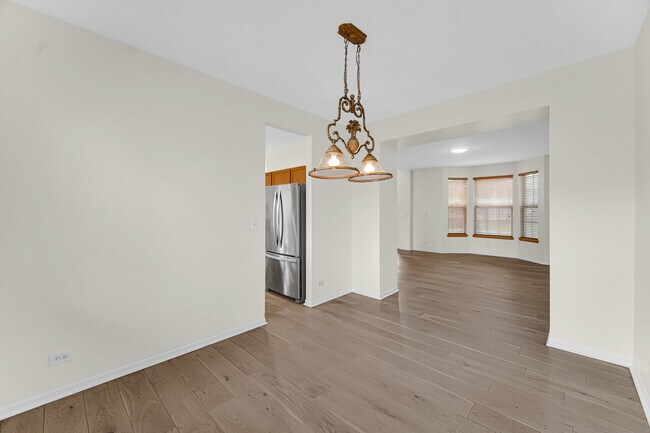 Building Photo - 1998 Conway Ln