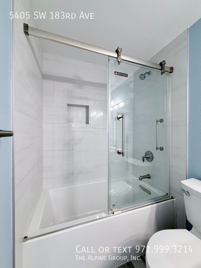 Building Photo - 5405 SW 183rd Ave