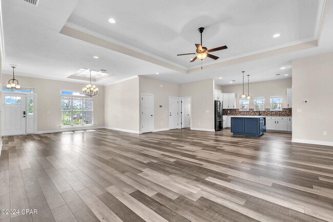 Building Photo - 104 Lakeview Terrace