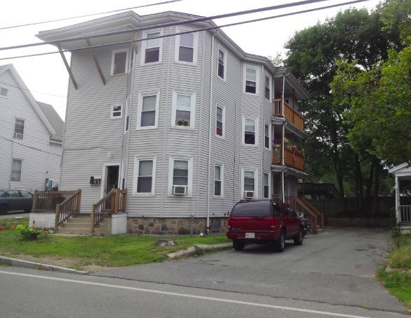 Building Photo - 41 Hovenden Ave