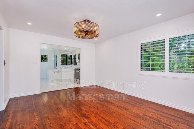 Building Photo - 2747 Reynard Way