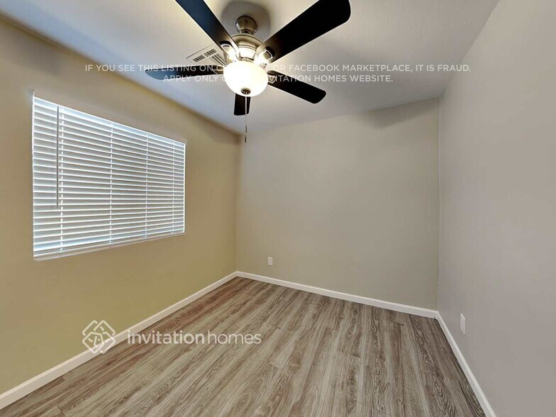 Building Photo - 12807 N 38th Ave