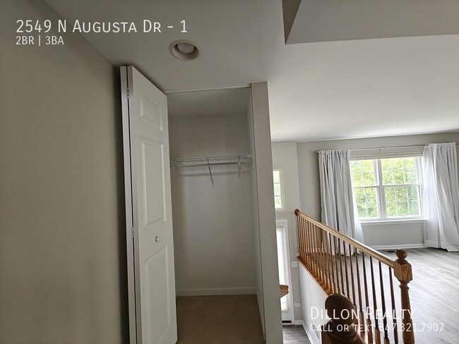 Building Photo - 2549 N Augusta Dr