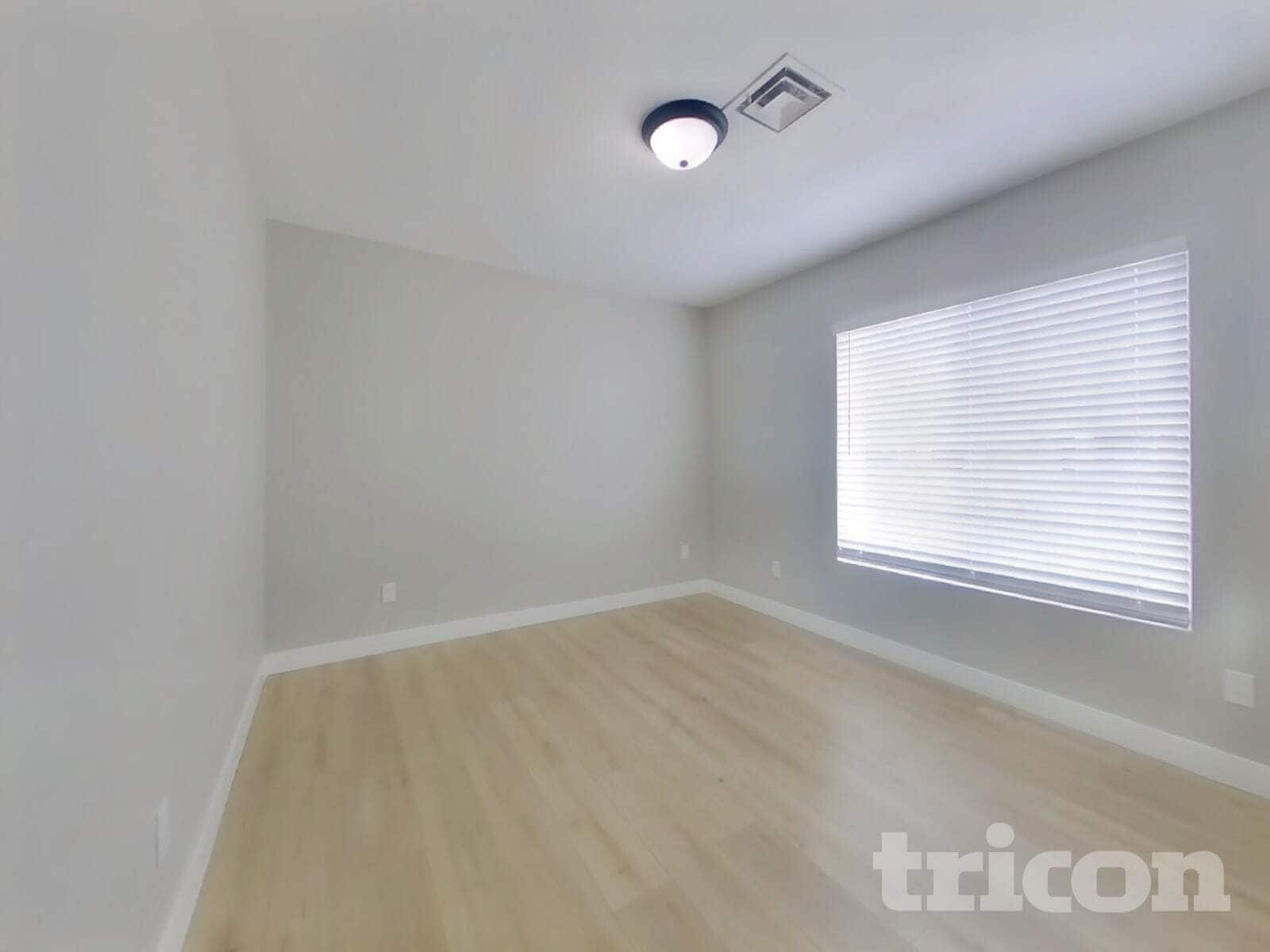 Building Photo - 1934 E Kent Ave