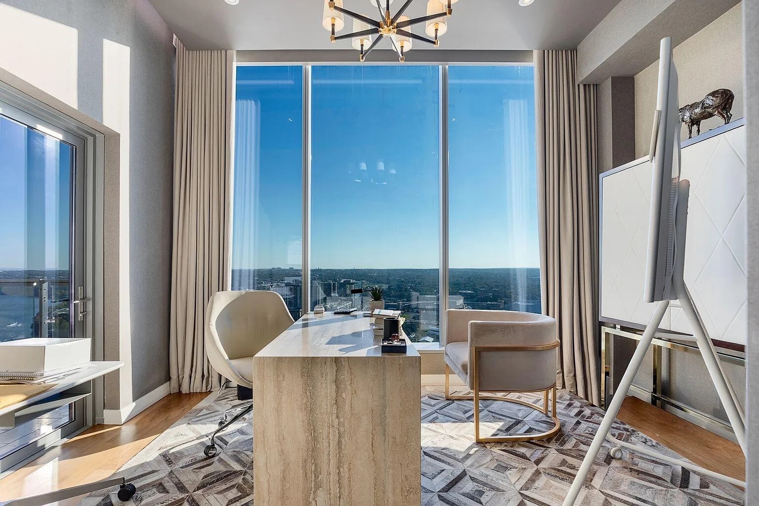 Building Photo - 210 Lavaca St