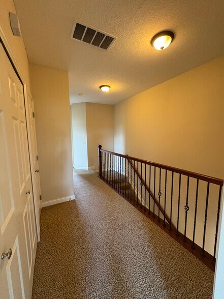 Building Photo - 2793 Acarie Dr