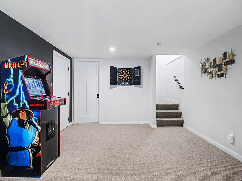 Building Photo - 28649 Jackson Rd