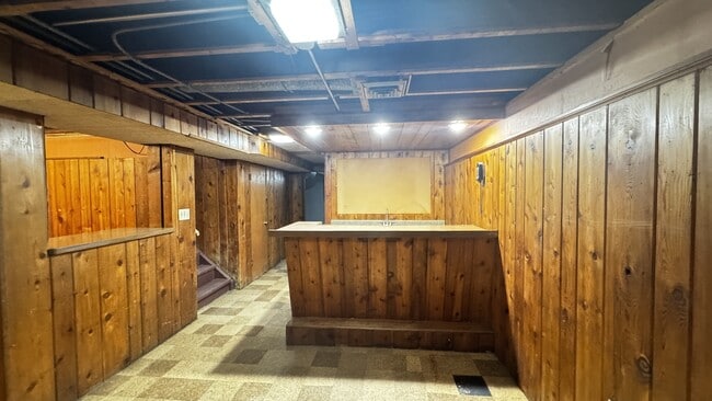 Building Photo - 3535 Robey Ave