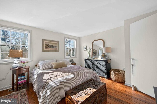 Building Photo - 921 Oronoco St