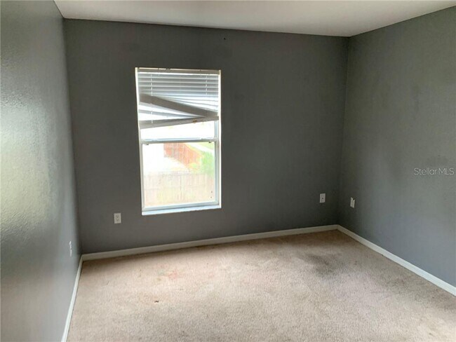 Building Photo - 10436 Frog Pond Dr