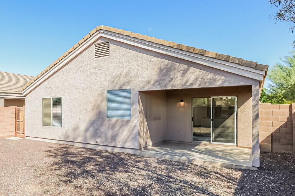 Building Photo - 12817 W Mandalay Ln