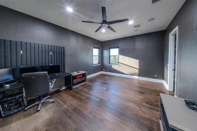 Building Photo - 4303 Isabella Cir