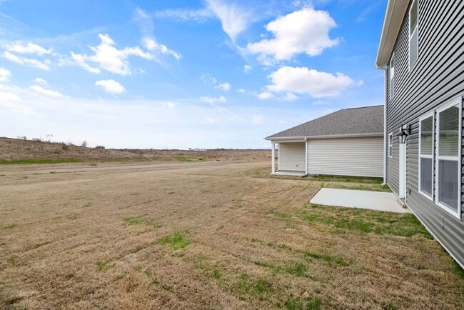 Building Photo - 4 bedroom, 2.5 bath built in 2025 by DR Horton in Byhalia