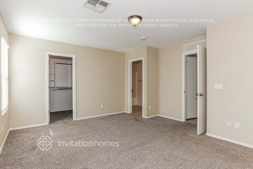 Building Photo - 15429 W Cameron Dr