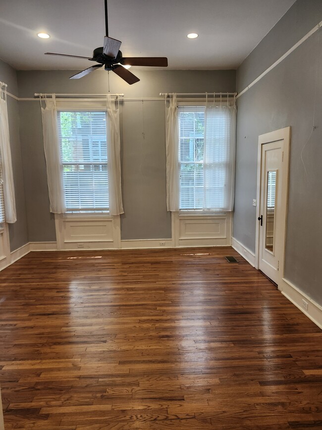 Building Photo - 334 Felder Ave