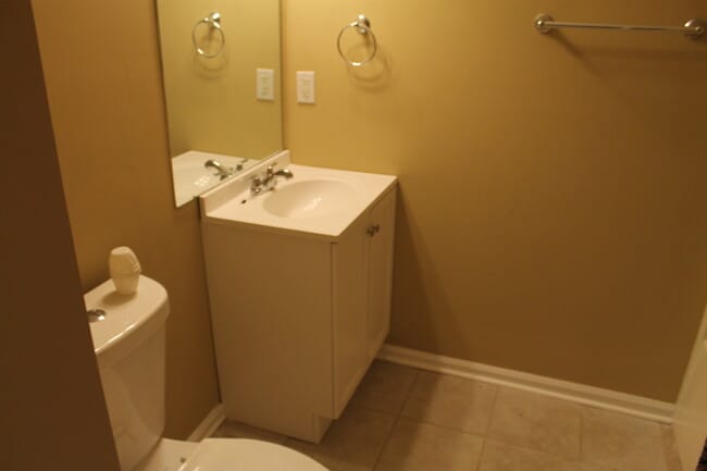 Building Photo - 207 Cobblestone Ct
