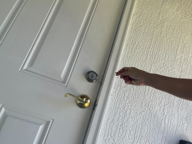 Building Photo - 18 NW 45th St