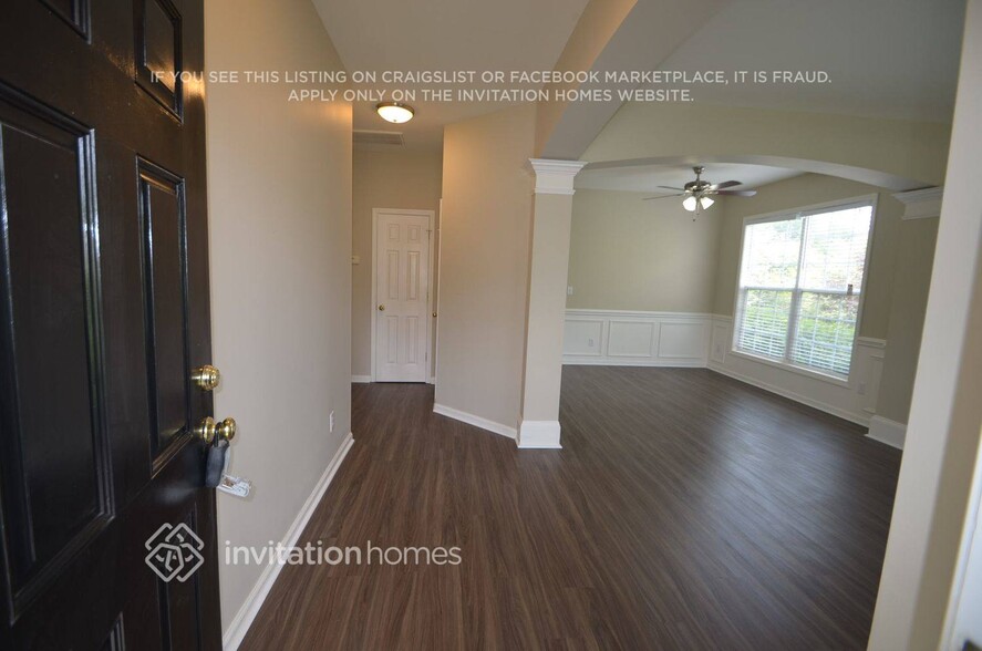 Building Photo - 6210 Roseway Ct