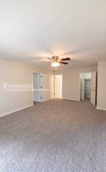 Building Photo - 5633 Obisque Dr
