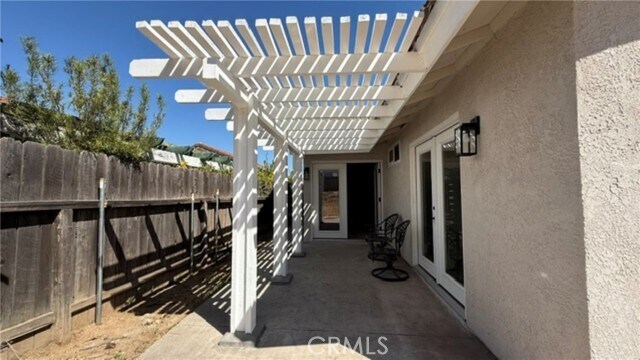 Building Photo - 39233 Rising Hill Dr