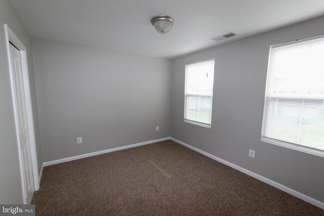 Building Photo - 123 Singleton Way