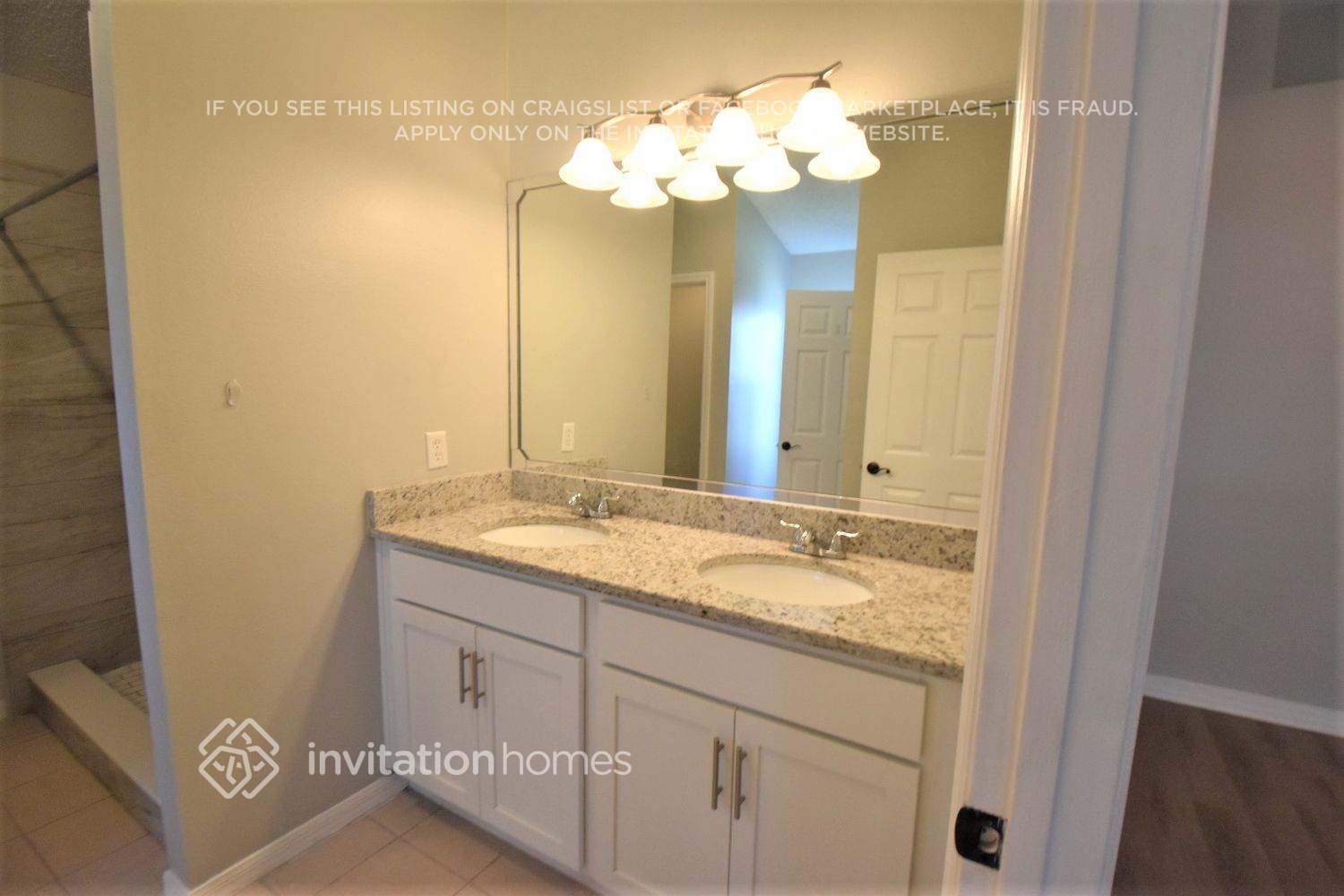 Building Photo - 4278 Ventana Blvd