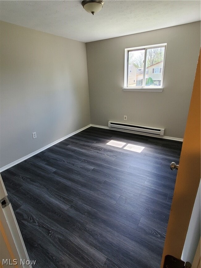 Building Photo - 35134 Spruce St